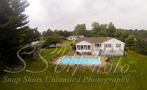 Louparentshouseaerial00058