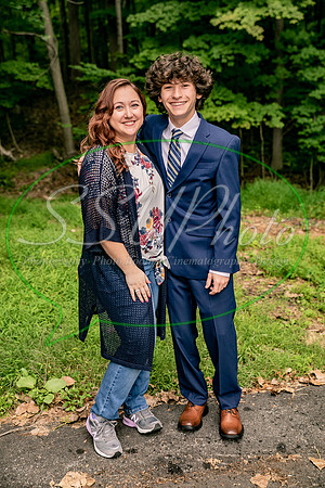 Curtis2022senior-13