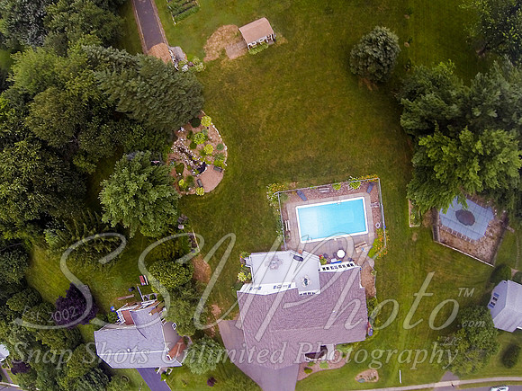 Louparentshouseaerial00020