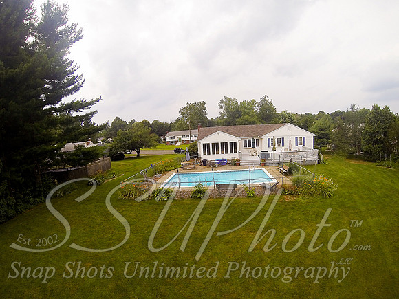 Louparentshouseaerial00057
