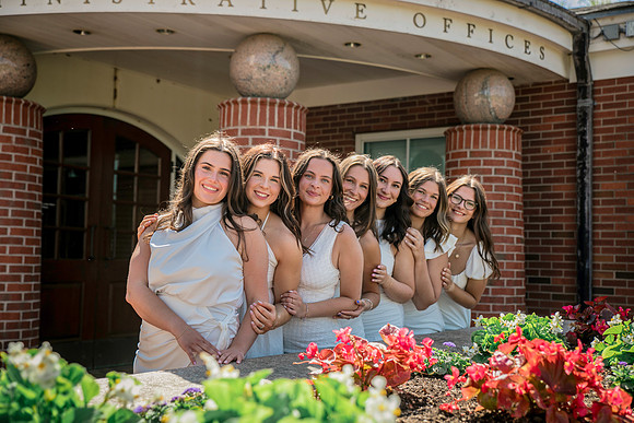 2025quinnipiacgrads-160
