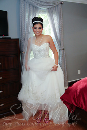 0250GettingReadyWedding