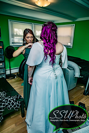 GettingReady-95