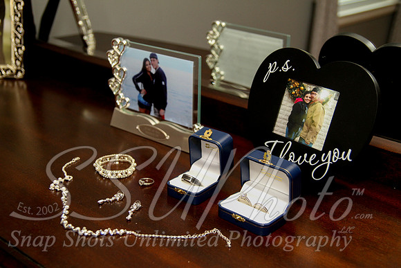 0013GettingReadyWedding