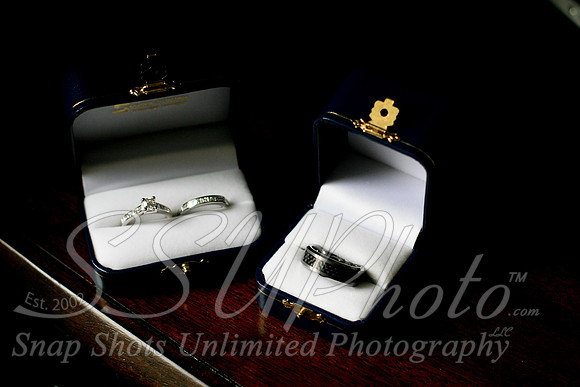 0016GettingReadyWedding