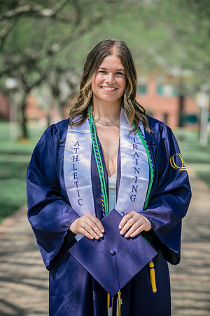 2025quinnipiacgrads-295